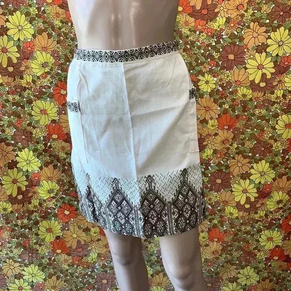 NOS Guatemalan hand embroidered half apron - Picture 1 of 8